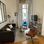 Cosy And Modern Near Champs-Elysees - Arc De Triomphe